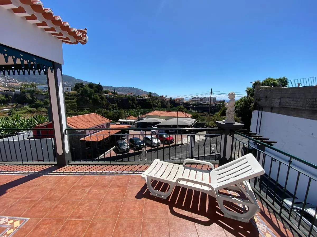 Classic Tranquil Madeiran 4-Bedroom Villa Funchal 0*, Φουνκάλ Πορτογαλία