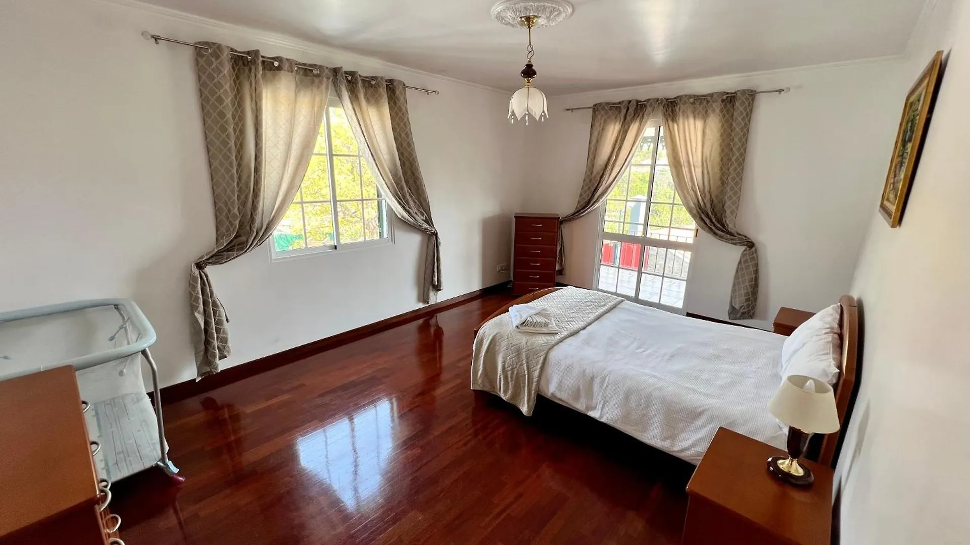 Classic Tranquil Madeiran 4-Bedroom Villa Funchal Πορτογαλία
