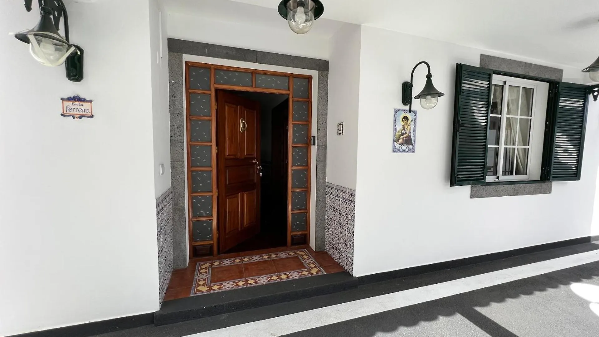 Classic Tranquil Madeiran 4-Bedroom Villa Funchal Φουνκάλ