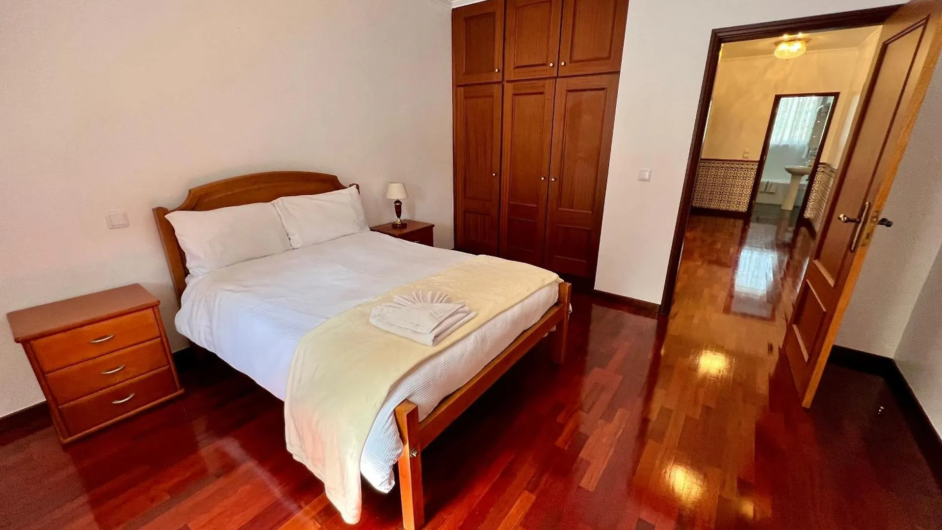 Classic Tranquil Madeiran 4-Bedroom Villa Funchal Funchal (Madeira)