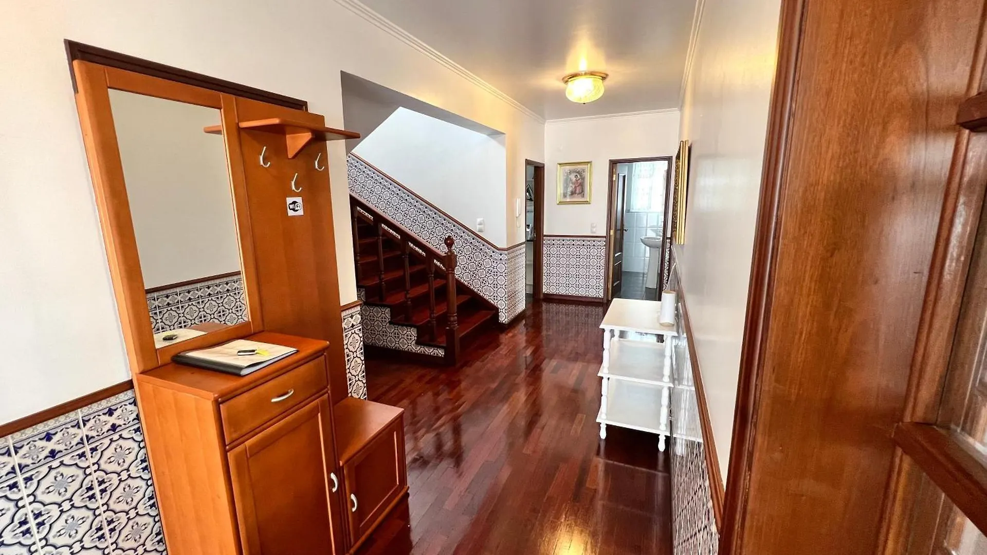 Classic Tranquil Madeiran 4-Bedroom Villa Funchal