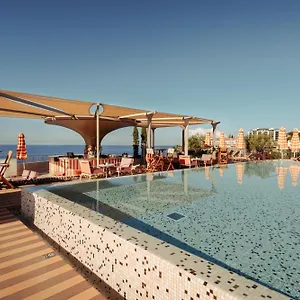 4* Hotel Next - By Savoy Signature